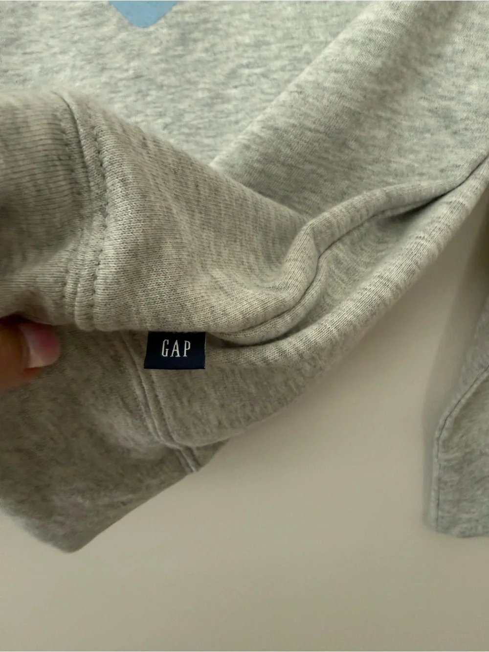 GAP Girls' Light Gray Sweatshirt with Pastel Heart Graphic, XL 14-16, New W/Tags